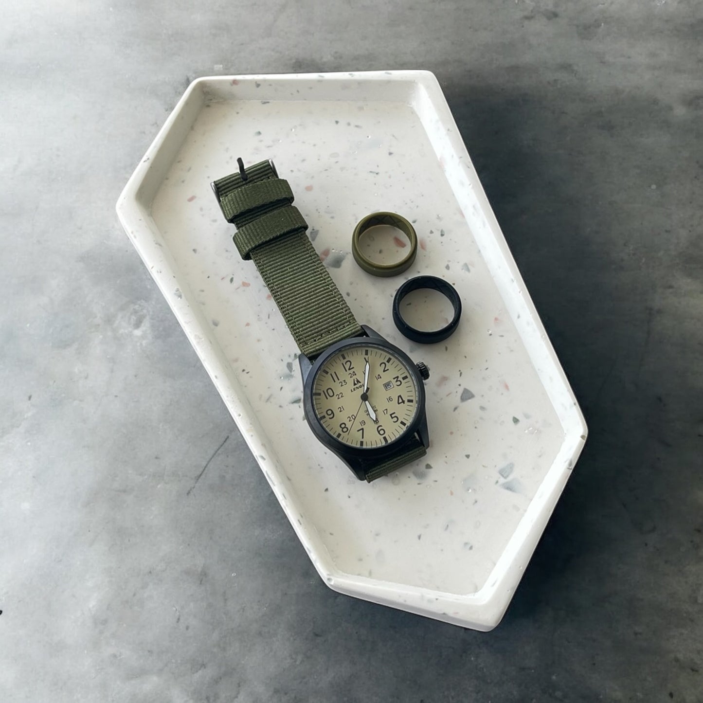 Small Accent Tray | Red & Green Mix