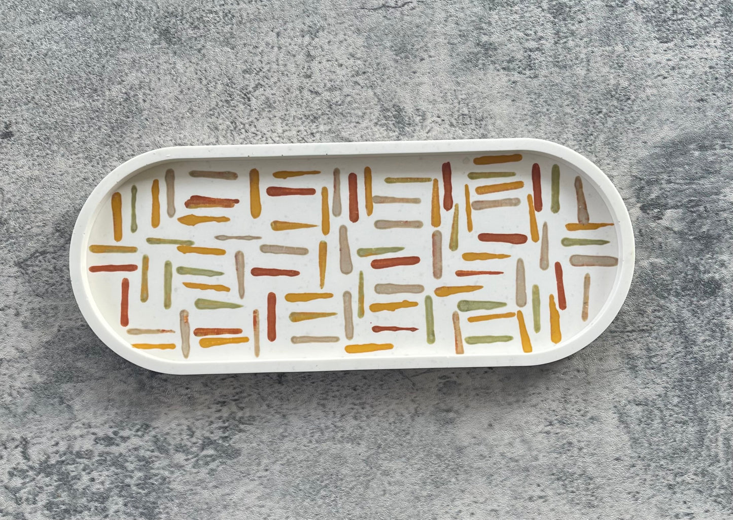 Large Oval Tray | Off White, Multicolor