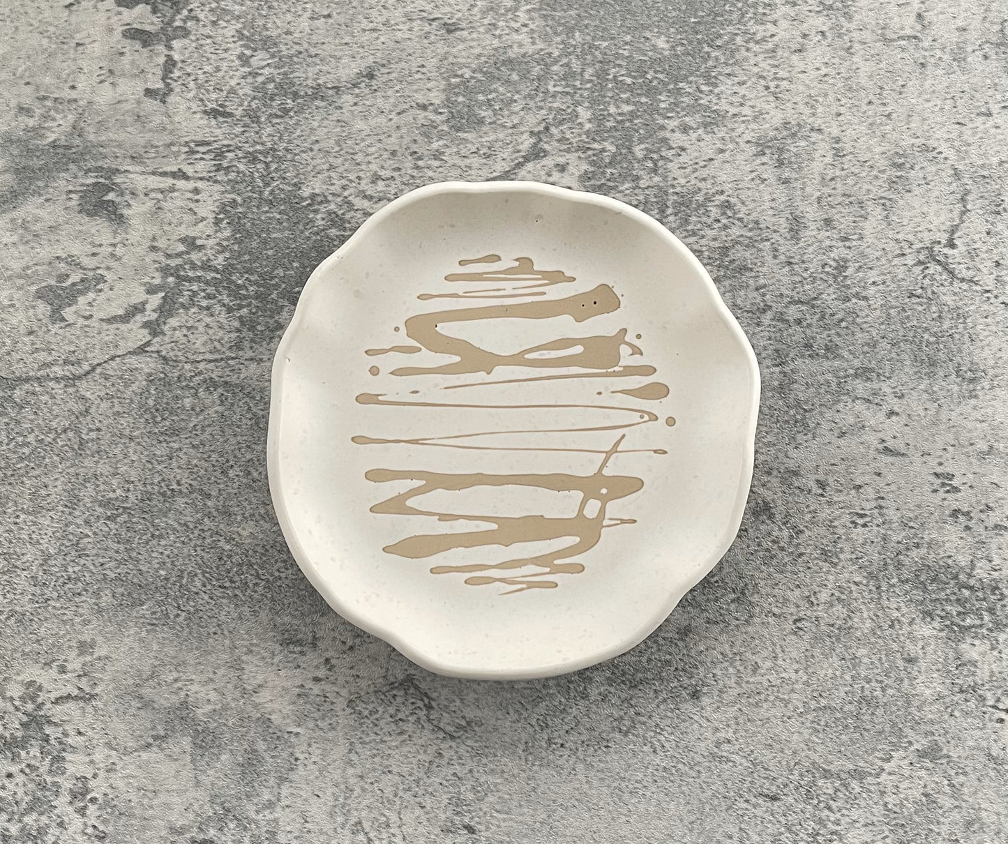 Accent Dish | Beige + Brown