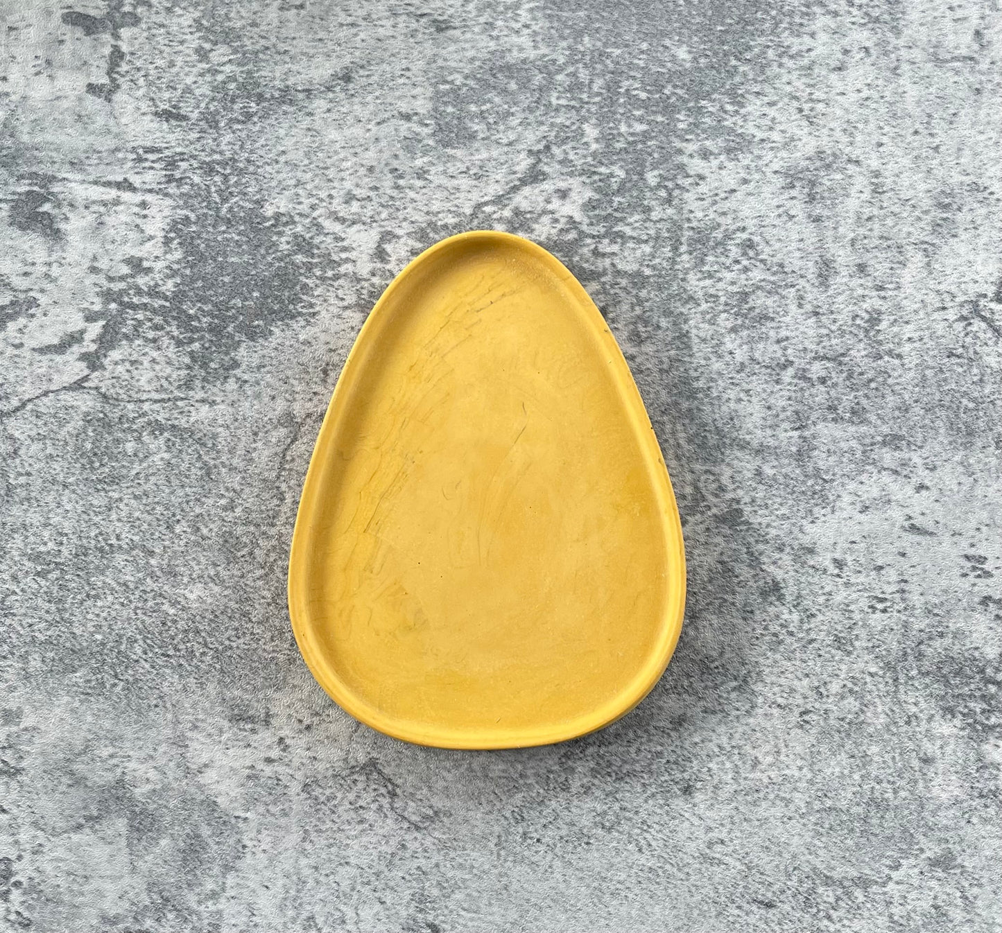Medium Triangle Tray | Yellow