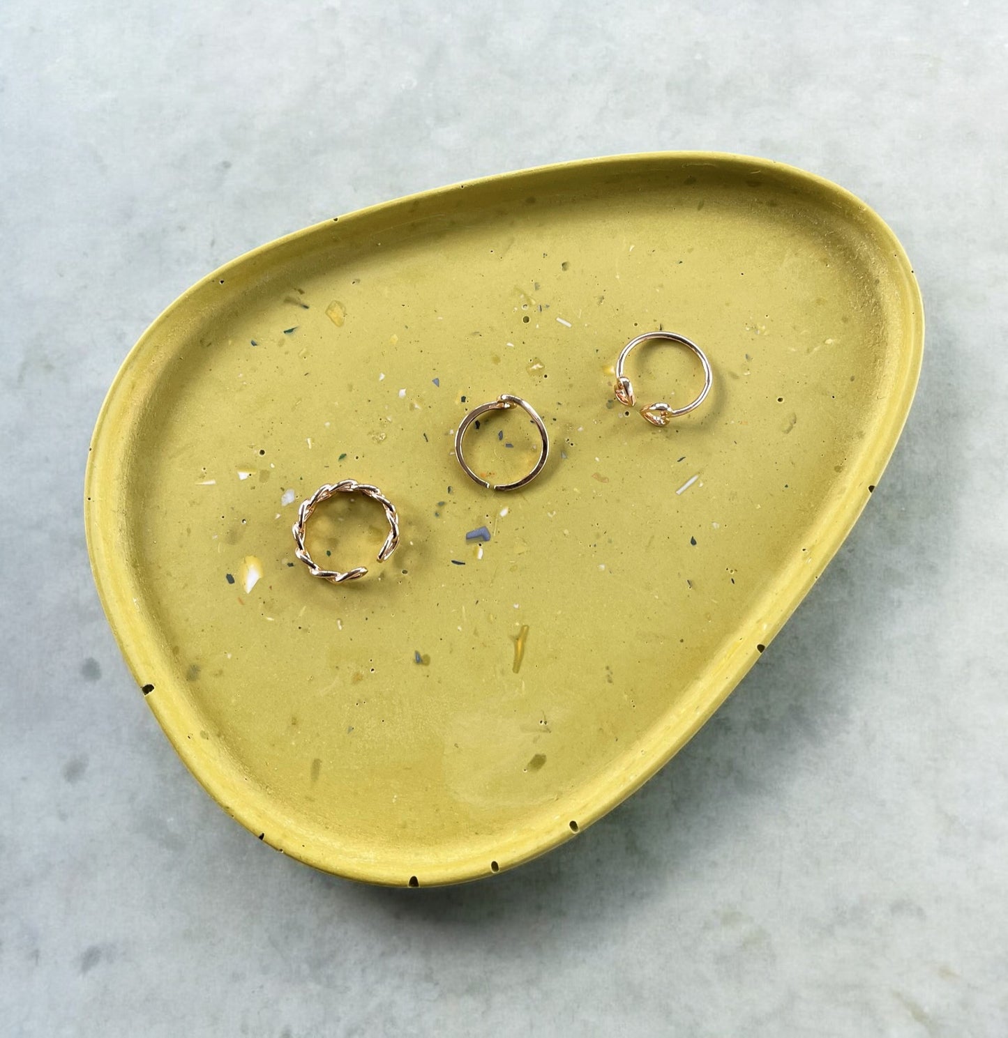 Medium Triangle Tray| Bright Green