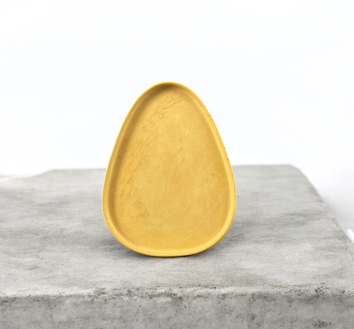 Medium Triangle Tray | Yellow