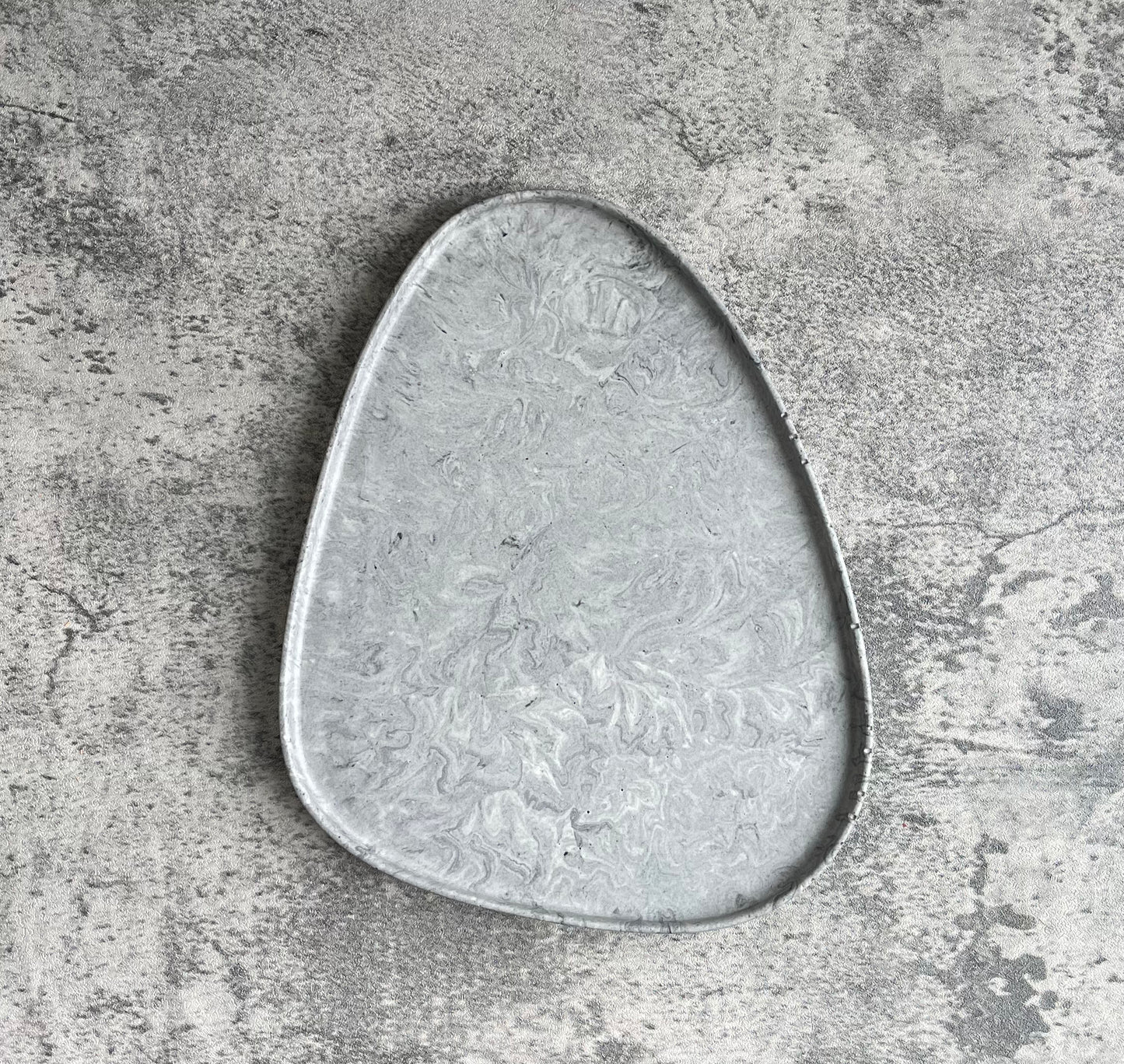 Large Triangle Tray | Grey Swirl