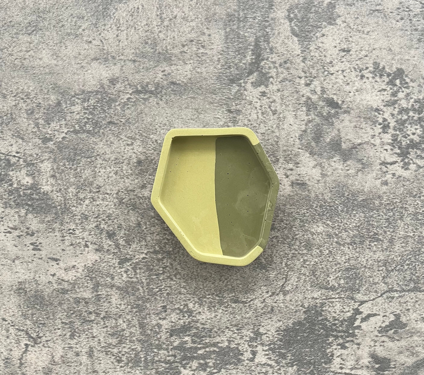 Small Abstract Trinket | Green