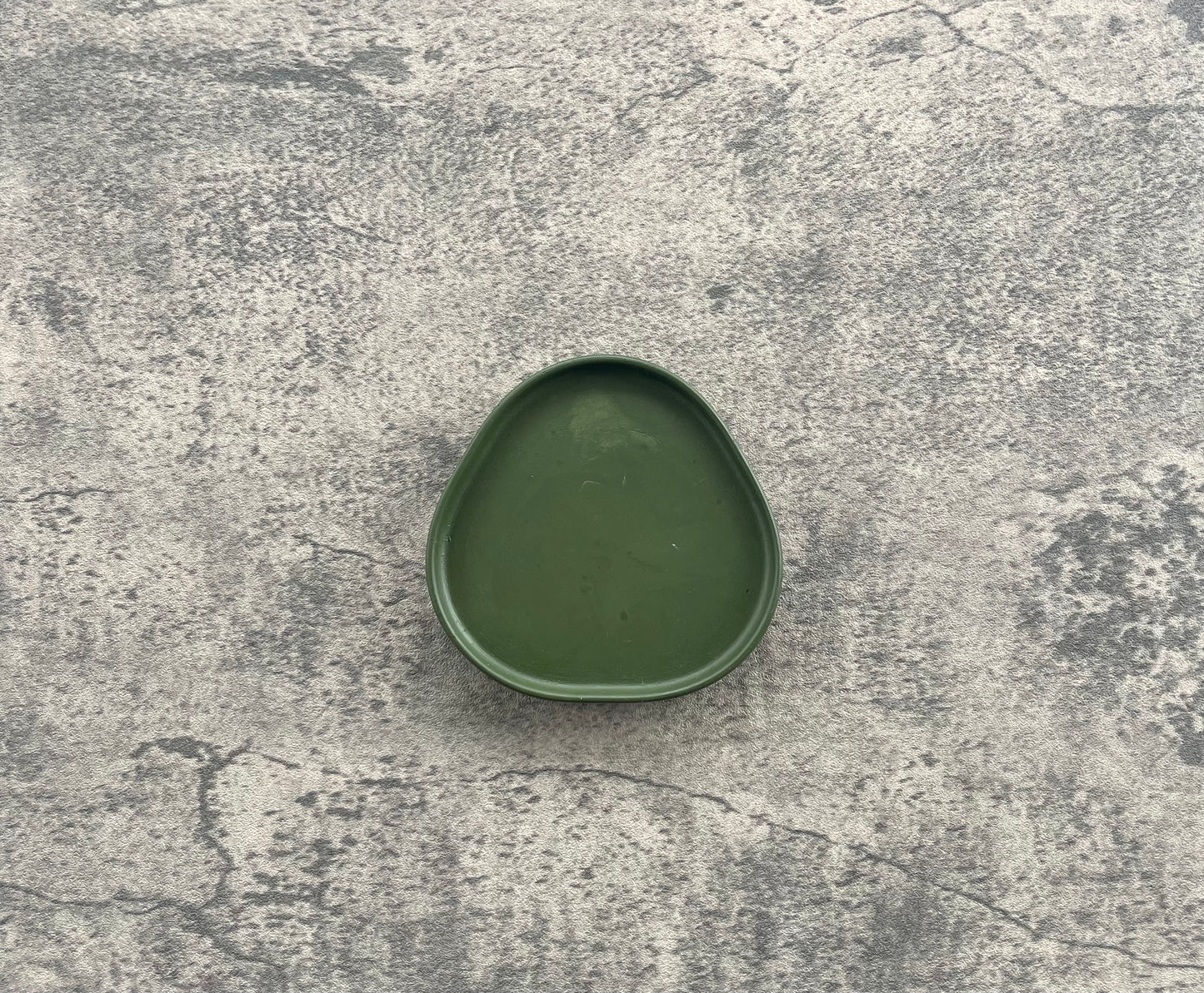 Small Triangle Trinket | Green II