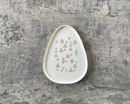 Medium Triangle Tray | Beige