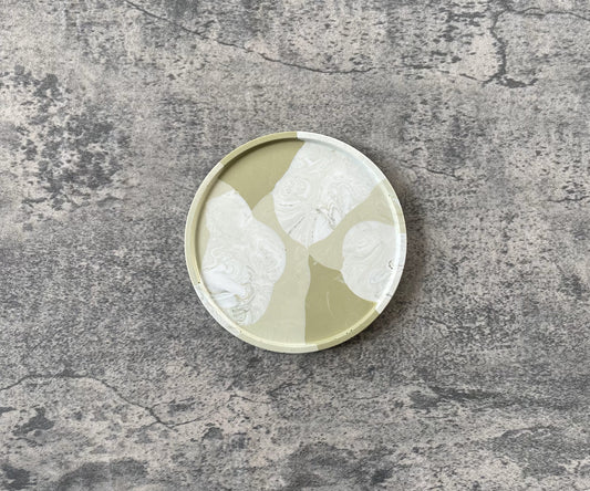 Flat Circle Tray | Shades of Green