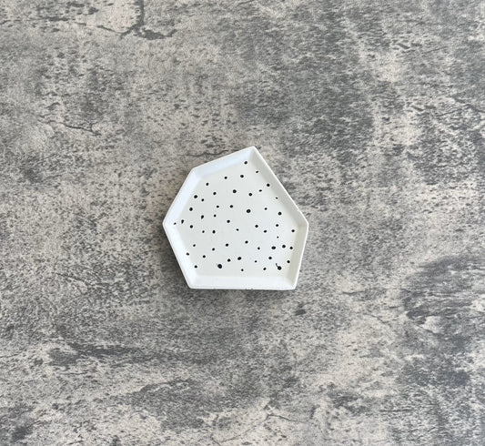 Geometric Trinket I | White + Black