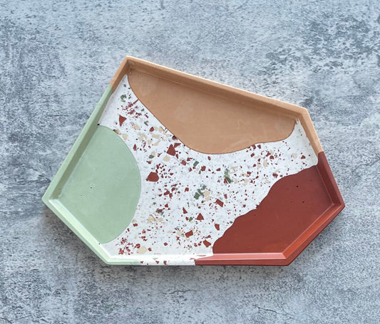 Medium Accent Tray | Warm Beige, Green, Terracotta